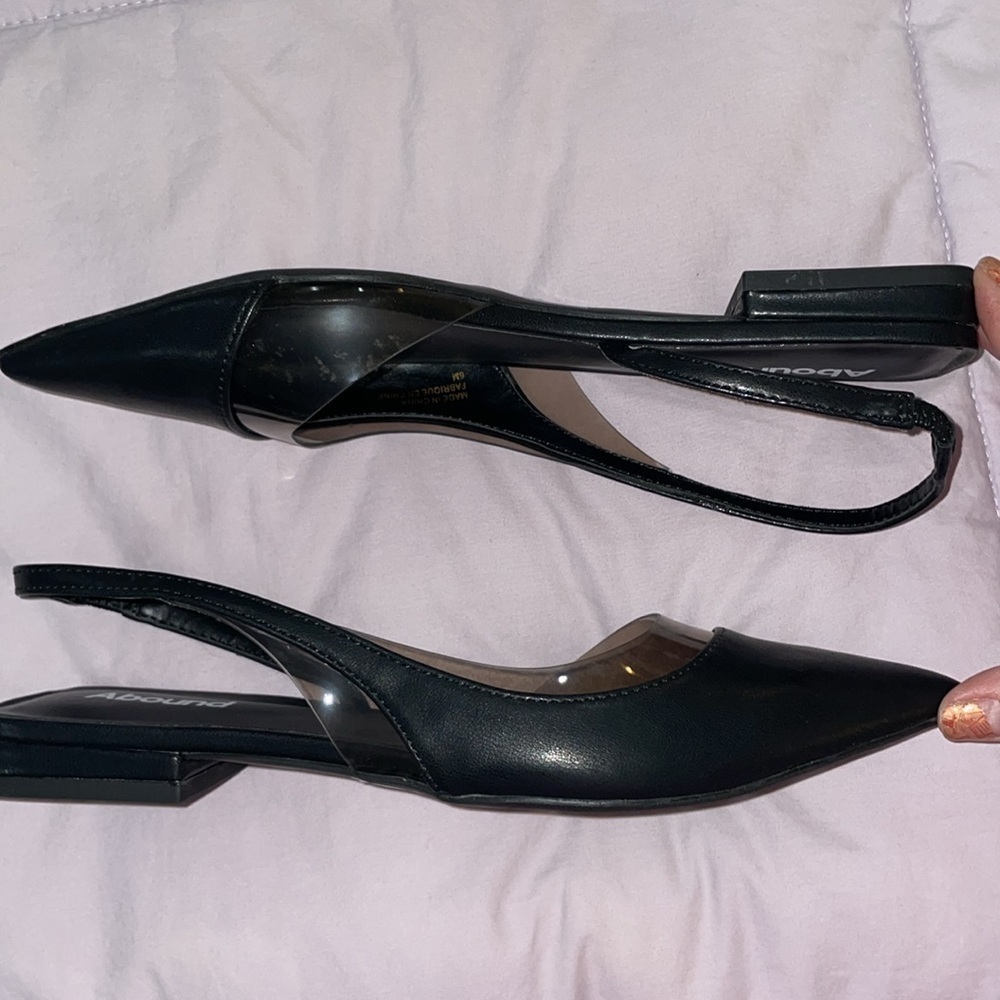Abound Black Flat - Picture 2 of 6